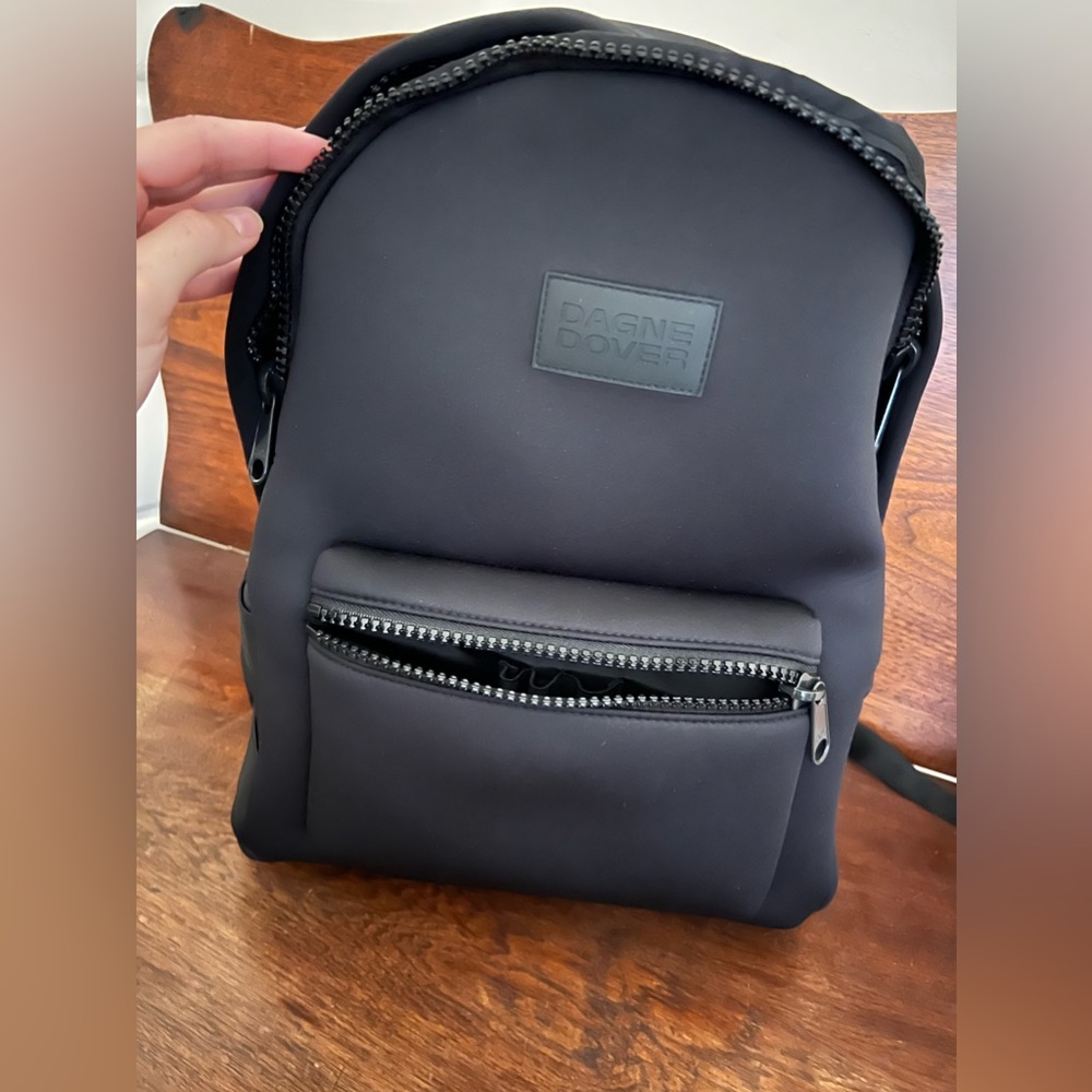 Large Dakota Backpack